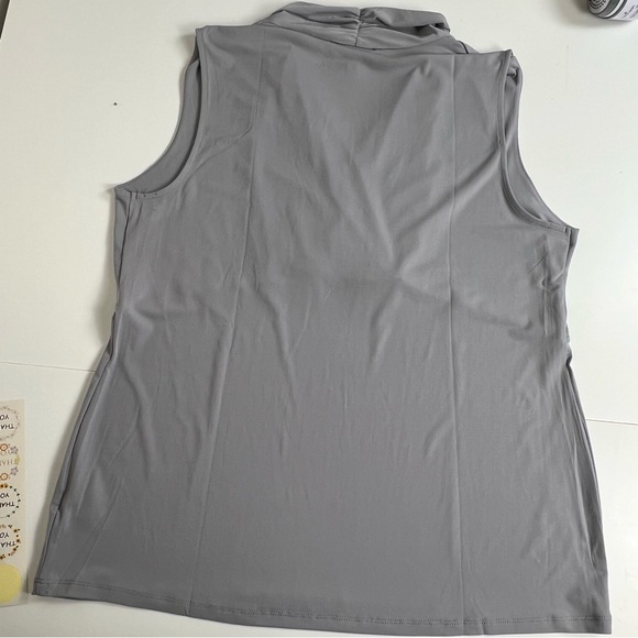 Gray Sleeveless Blouse - Picture 2 of 7